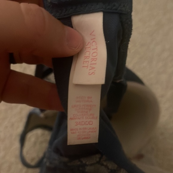 Victoria’s Secret Blue Lace Bra Size 34DDD - Picture 5 of 5